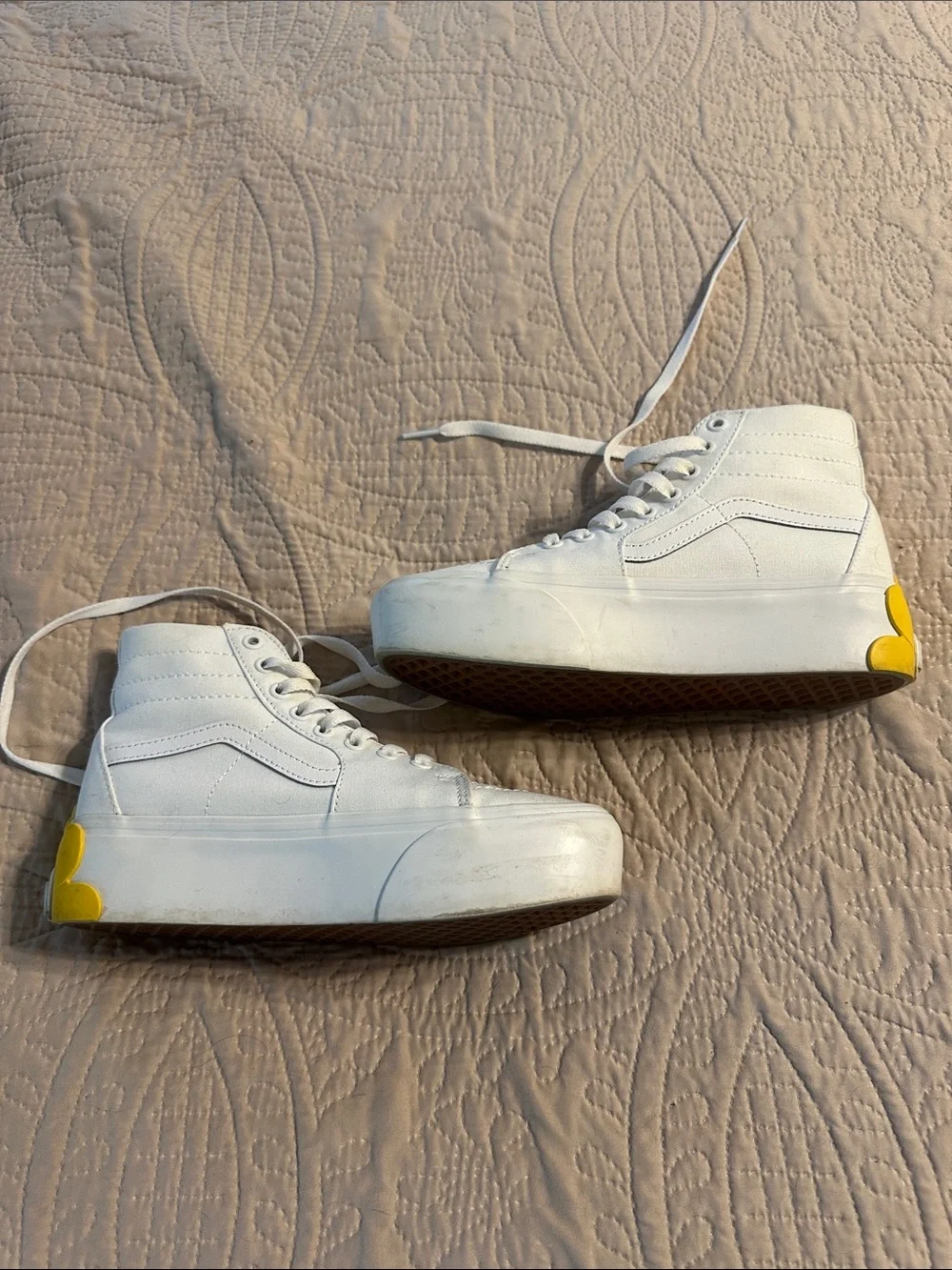 Vans White High-Top Sneakers with Yellow Daisy Accents - Picture 2 of 5